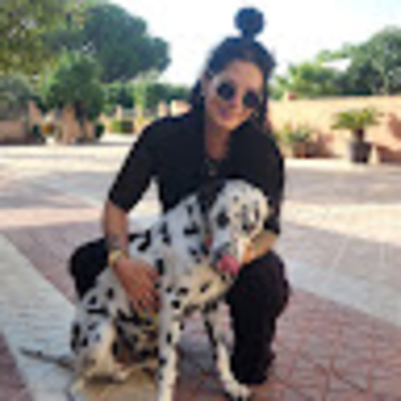 Meet your Posher, Shantal - Picture 1 of 1